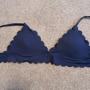 •Anthropologie• Scalloped TShirt Bra